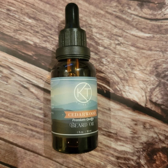 KT  Valley Natural Sandlewood Beard Oil - Picture 4 of 4